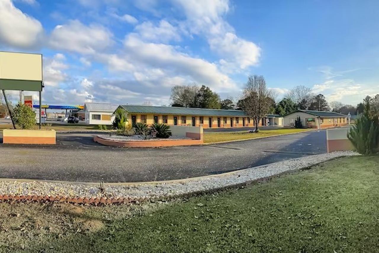 Hotel O Tallassee Hwy 14 Exterior photo